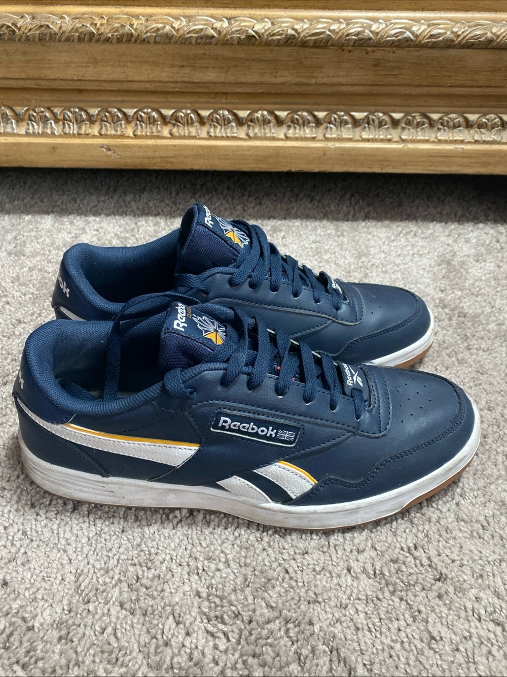 Reebok Men's Navy Low-Top Sneakers with White and Yellow Accents size 9.5